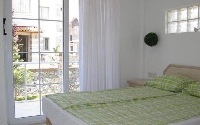 Villa CED1 by JoyLettings