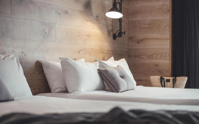 The Island Gold Coast