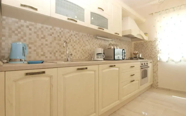 Apartment 1654