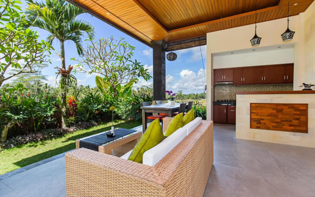 Alosta Luxury Private Villa
