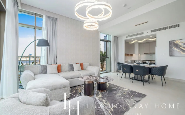 LUX The Creek Residence Suite