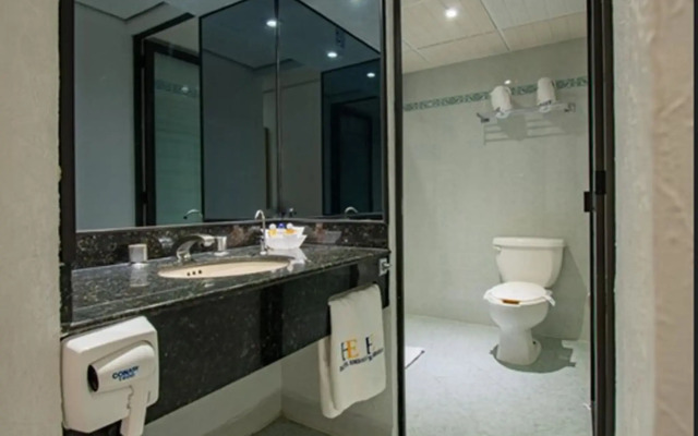 Hotel Embassy