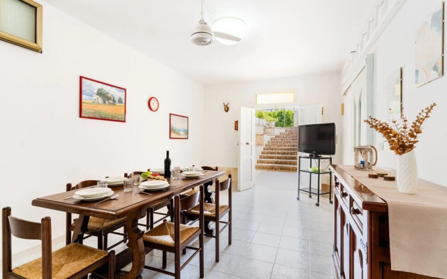 4163 Abate Filippo Home Holiday by Barbarhouse