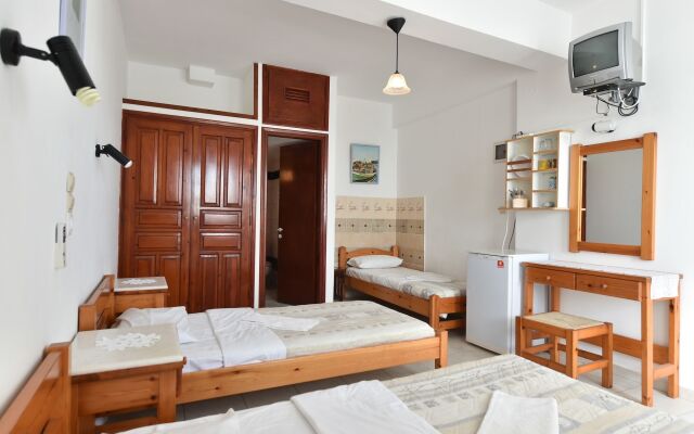 Nikolas Naousa Guesthouse