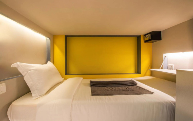 The Twizt Lifestyle Hostel & Hotel