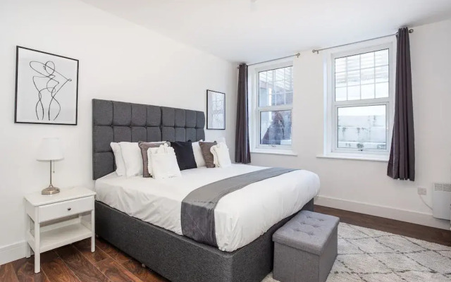 The Regency Apartments