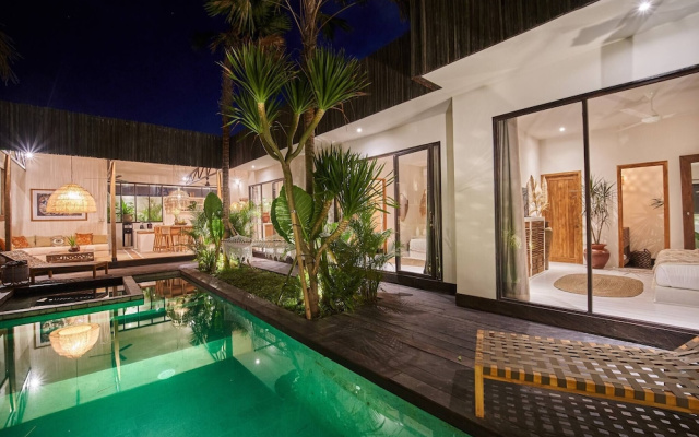 Luxueuse Villa Yogisurf 2 Canggu Piscine & Jacuzzi