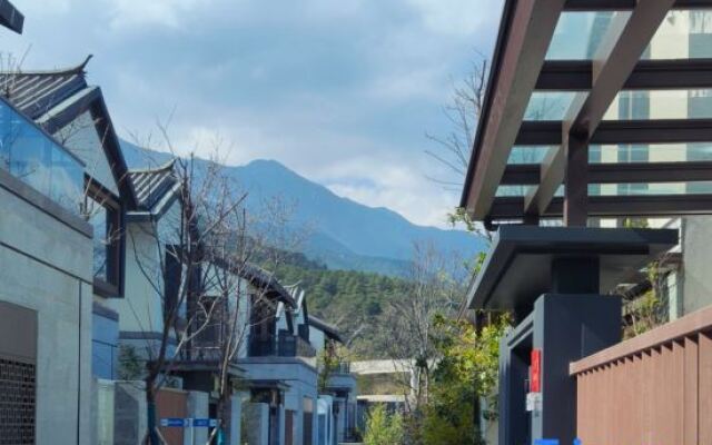 Xiting villas  (Dali Ancient City Shop)