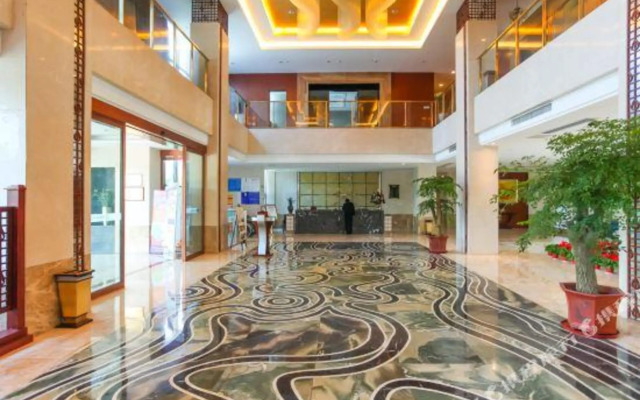 Dongyuan Lakeside Hotel