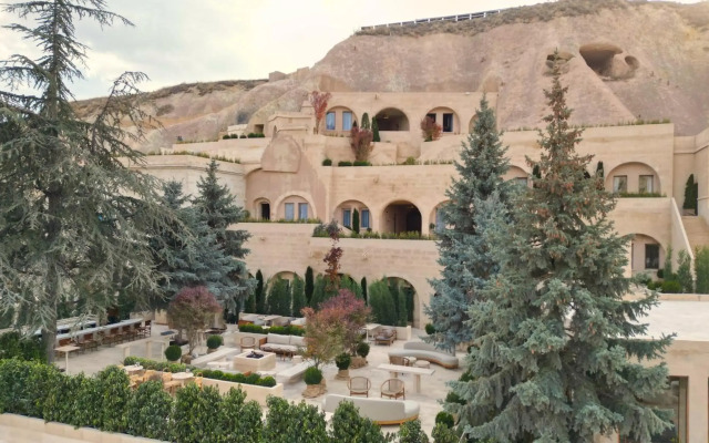 Avantgarde Refined Caves of Cappadocia