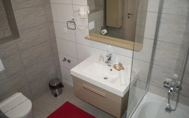 Urban Nest Banu Manta