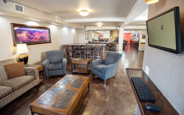 Holiday Inn Express & Suites Grand Canyon, an IHG Hotel