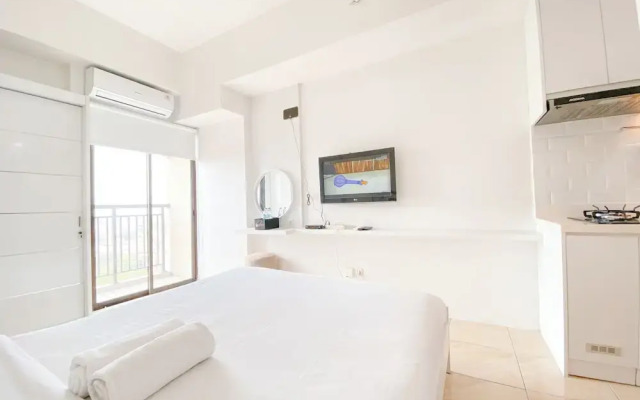 The Stylish Studio At Tamansari Panoramic Apartment