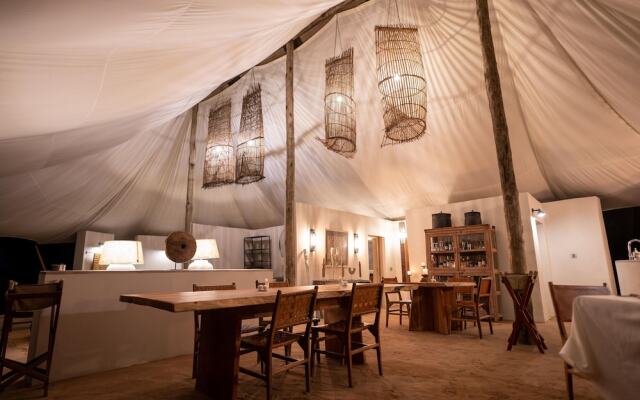 Chisa Busanga Camp