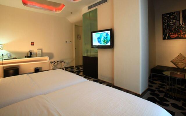 Vision Fashion Hotel