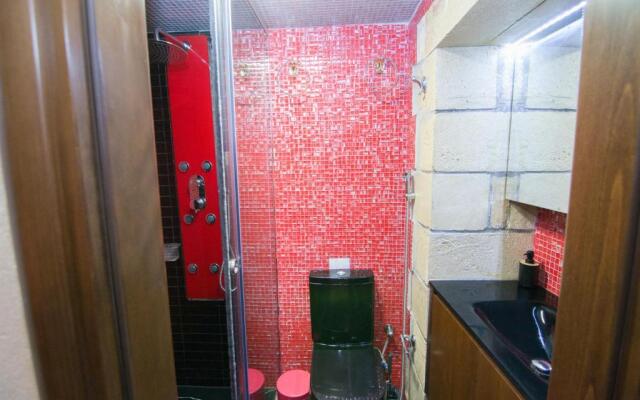 Heated Private Salt Pool, Spa, 4BD & 4BR