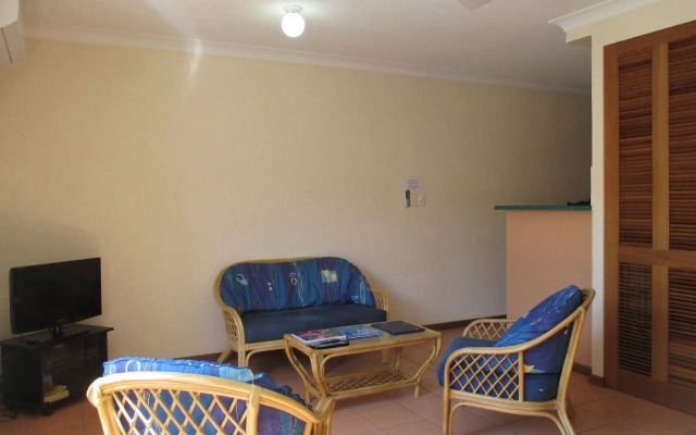 Royal Palm Villas Cairns