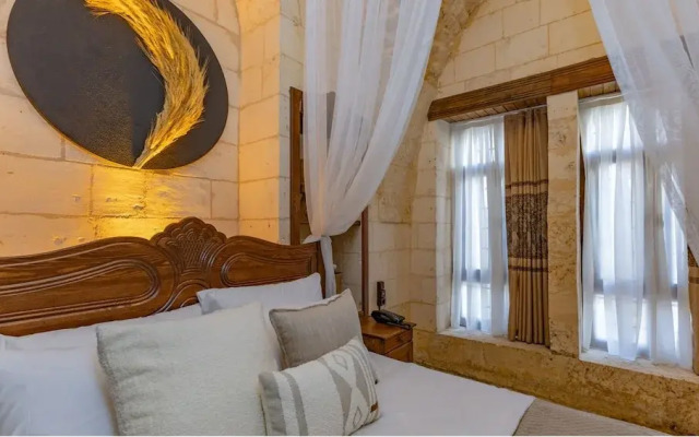 Stone House by Cevahir