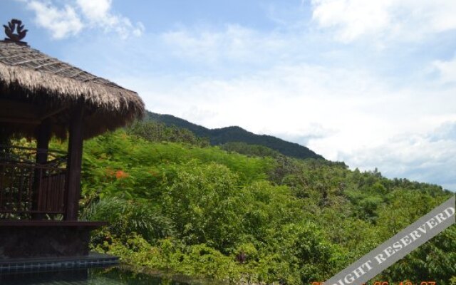 Naxiang Mountain Rainforest Resort Hotel (Baoting Yanuoda)