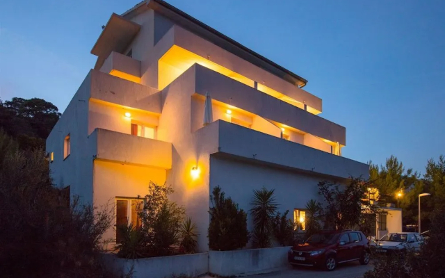 Apartments Bruna Lastovo