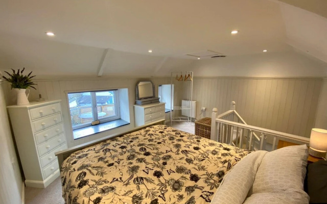 Robin Cottage