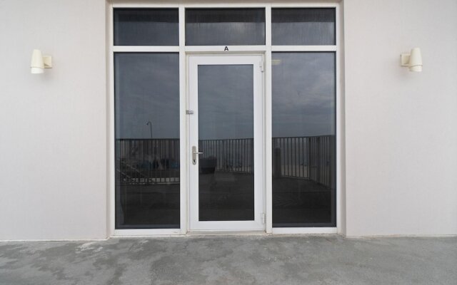 Windemere 908 with Pool Side Cabana