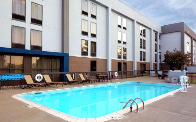 Hampton Inn by Hilton Bowling Green