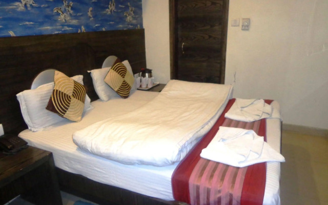 Hotel Guruvas Inn