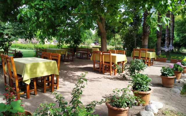 Olympos Yavuz Hotel