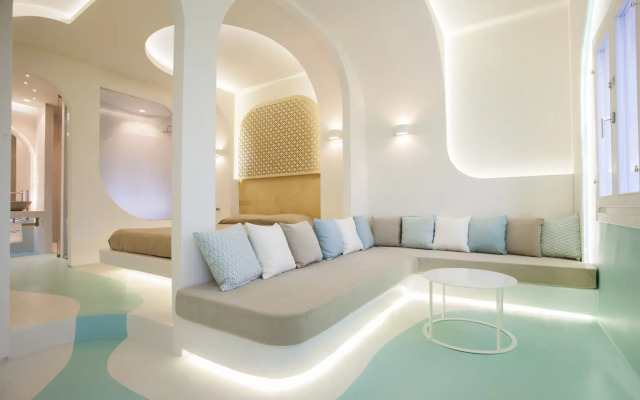 Andronikos Santorini