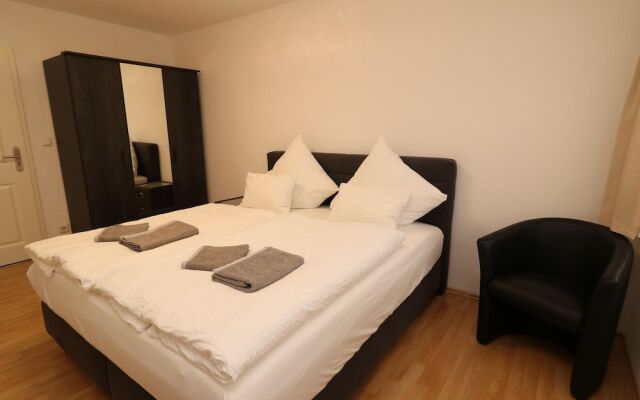 Central Apartment Near the Trade Fair