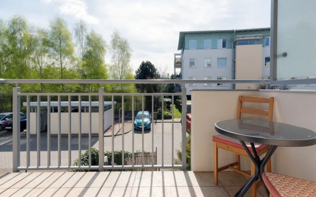Retro Style Apartment by Renters