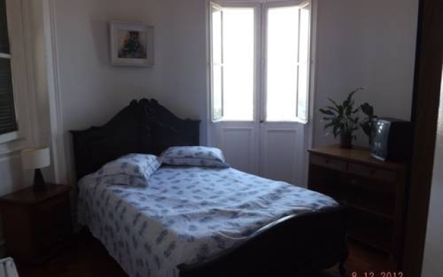 Castelo Valentim Guest House