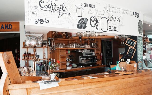 Comfortable Mobile Home With Veranda in Charming Normandy