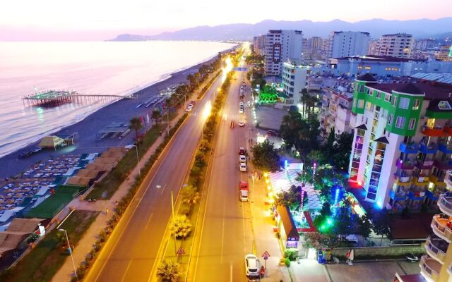 Klas More Beach Hotel