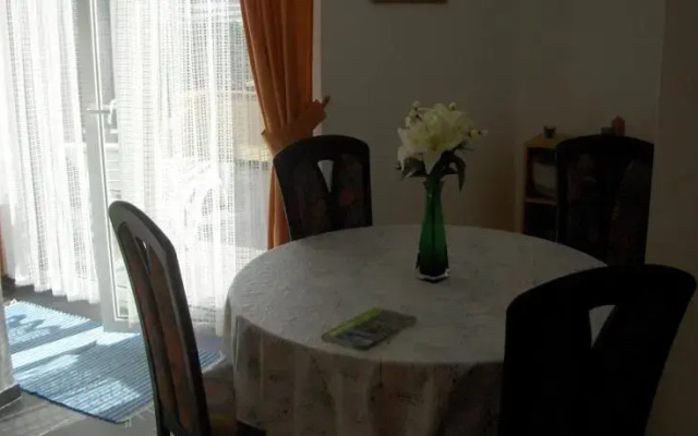 Fernanda House