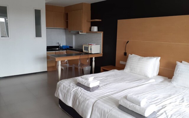 Vivace Hotel (SHA Certified)