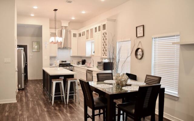 Gated Downtown Jewel