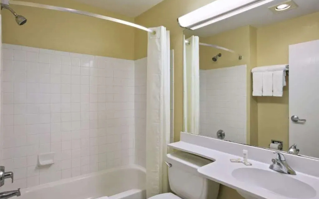 Microtel Inn & Suites Baton Rouge Airline Hwy