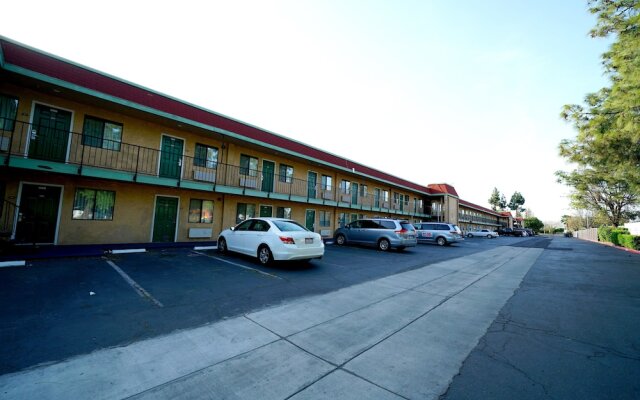 Ambassador Inn and Suites