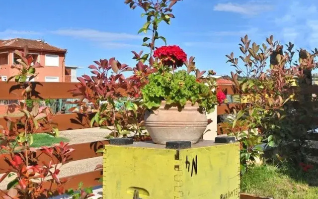 Meloida Apartment by TravelPro Services- Nea ...