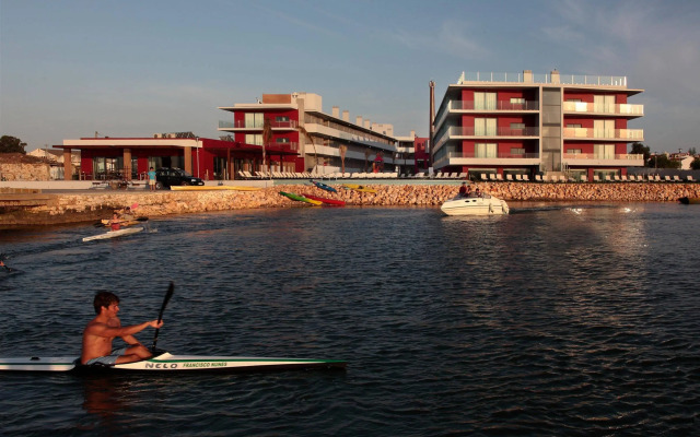 Água Hotels Riverside