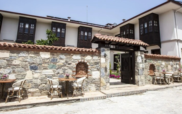 Livia Garden Hotel