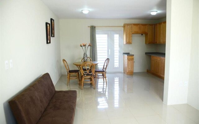 The Advantage Apartments