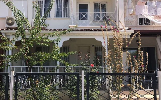 Infinity Denlis Villa