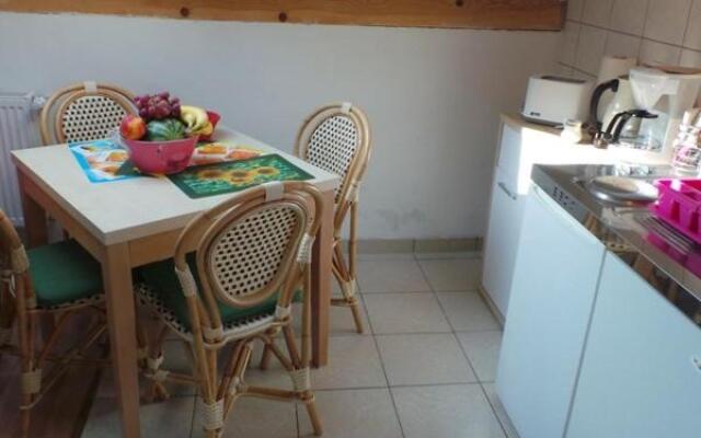 Jankoviceva cesta 19