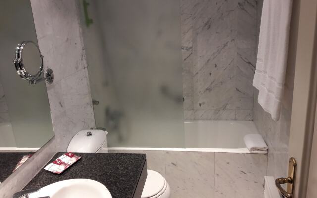 VTZ Orús Factory Hotel - Parking Muy Económico