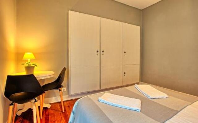 Sao Pedro 30 Guests Apartment