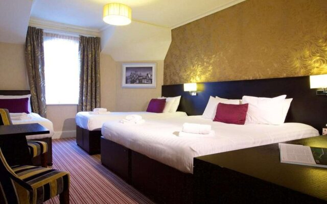 Hallmark Inn Chester