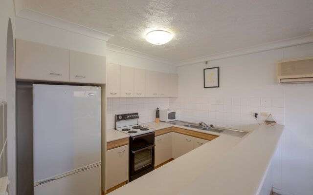 Heart of Surfers Paradise - Ocean Views